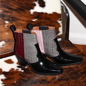 GANNI Cowboy Boots